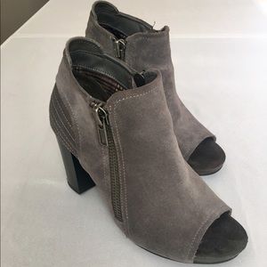 Open toed grey booties